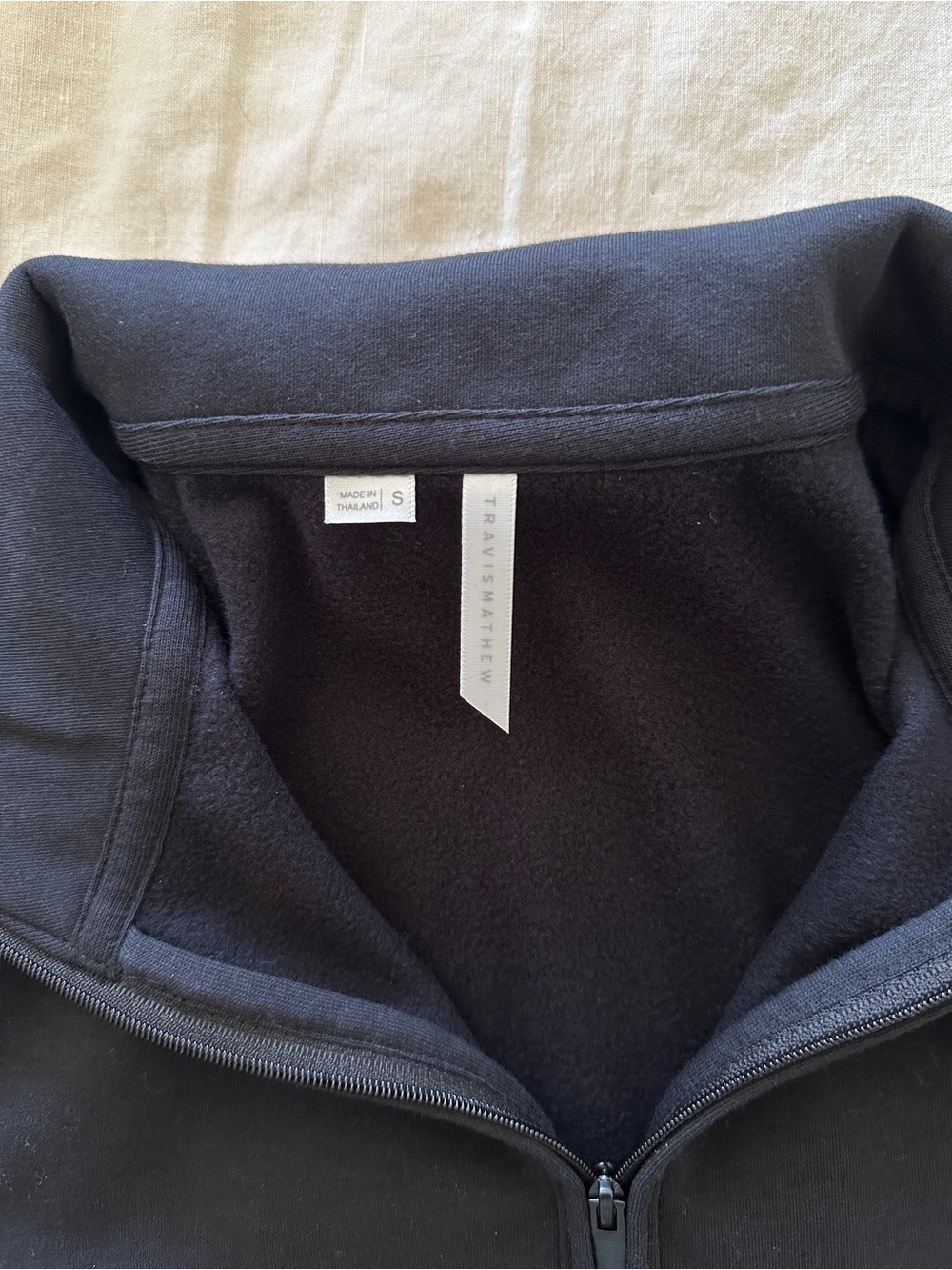 Travis Mathew Cloud Fleece Quarter Zip Jacket - Picture 4 of 6